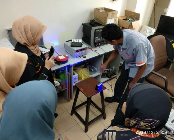 Demonstration of the VLC project for Prof. Madya Dr. Siti Barirah bt. Ahmad Anas